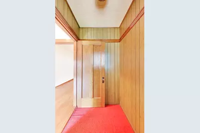 6126 W Berenice Avenue, Chicago, IL 60634 - Photo 2
