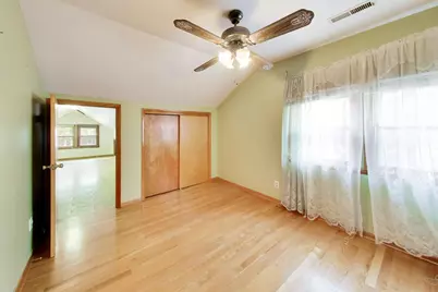 6126 W Berenice Avenue, Chicago, IL 60634 - Photo 26