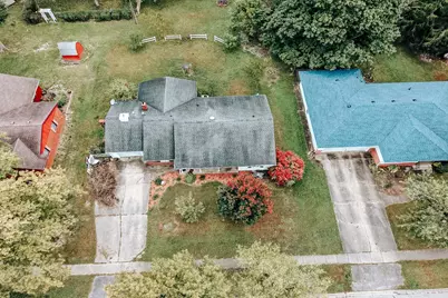910 S 4th Street, Watseka, IL 60970 - Photo 4