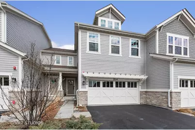 514 Pershing Court, Barrington, IL 60010 - Photo 1