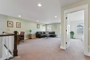 514 Pershing Ct, Barrington, IL 60010 - Photo 10