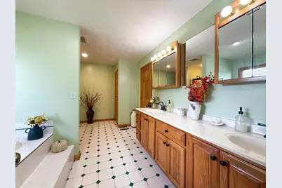 1295 Locust Road, Lee, IL 60530 - Photo 14
