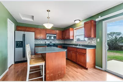 1113 Sunridge Drive #1, Ottawa, IL 61350 - Photo 6