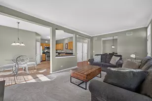 211 Butler Dr, Bartlett, IL 60103 - Photo 14
