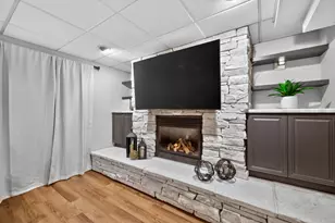 211 Butler Dr, Bartlett, IL 60103 - Photo 38