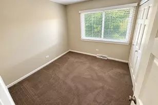 9838 S 81st Ave, Palos Hills, IL 60465 - Photo 32