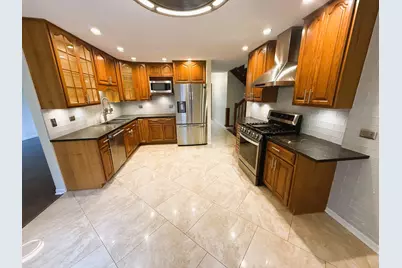 9838 S 81st Avenue, Palos Hills, IL 60465 - Photo 6