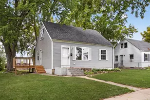 622 14th St, Rochelle, IL 61068 - Photo 1