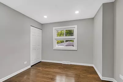 15320 Cherry Lane, Markham, IL 60426 - Photo 10