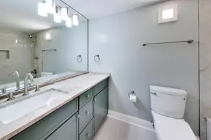 939 W Madison St, Chicago, IL 60607 - Photo 16