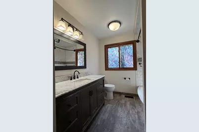 1N710 Newton Avenue, Glen Ellyn, IL 60137 - Photo 8