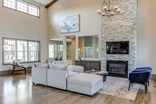 346 Schubert Ct, Wheaton, IL 60189 - Photo 20