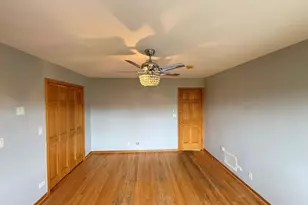 8516 Moody Ave, Burbank, IL 60459 - Photo 14