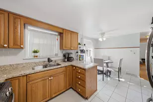 8300 Long Ave, Burbank, IL 60459 - Photo 14