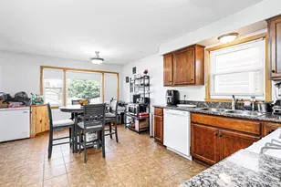 7828 W Addison St, Chicago, IL 60634 - Photo 8