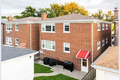 7828 W Addison Street, Chicago, IL 60634 - Photo 2