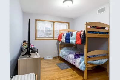 7828 W Addison Street, Chicago, IL 60634 - Photo 18