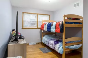 7828 W Addison St, Chicago, IL 60634 - Photo 18
