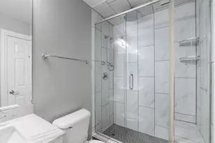 3250 N Lincoln Ave, Chicago, IL 60657 - Photo 28