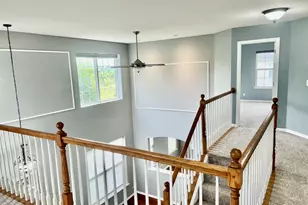 731 S Jade Ln, Round Lake, IL 60073 - Photo 12