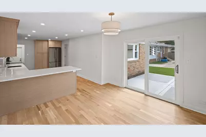 624 S Madison Avenue, La Grange, IL 60525 - Photo 8