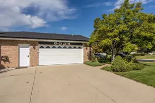 8824 Terry Dr, Orland Park, IL 60462 - Photo 24