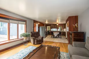 8824 Terry Dr, Orland Park, IL 60462 - Photo 6