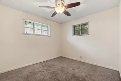 15547 Rose Drive, South Holland, IL 60473 - Photo 14