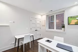 1540 N North Park Avenue, Chicago, IL 60610 - Photo 18