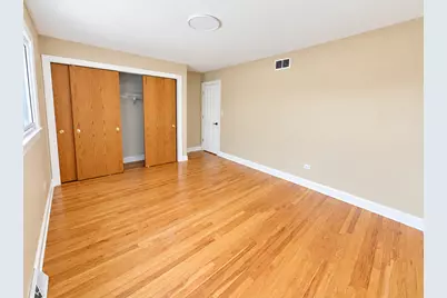 4431 W Fitch Avenue, Lincolnwood, IL 60712 - Photo 16