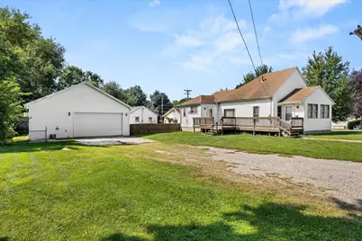 139 W 2nd Street, Streator, IL 61364 - Photo 4