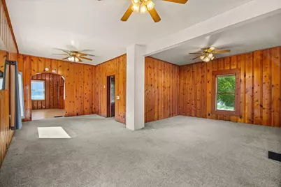 139 W 2nd Street, Streator, IL 61364 - Photo 12