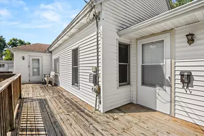 139 W 2nd Street, Streator, IL 61364 - Photo 6