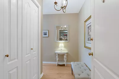 6401 Lincoln Avenue #210, Morton Grove, IL 60053 - Photo 2