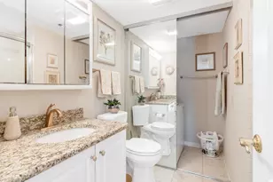 6401 Lincoln Ave, Morton Grove, IL 60053 - Photo 12