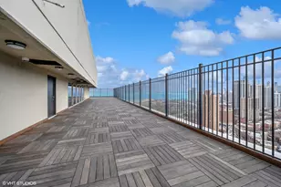 1960 N Lincoln Park W, Chicago, IL 60614 - Photo 26