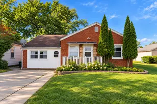 1515 Highland Ave, Joliet, IL 60435 - Photo 1