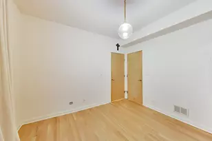679 N Peoria St, Chicago, IL 60642 - Photo 16
