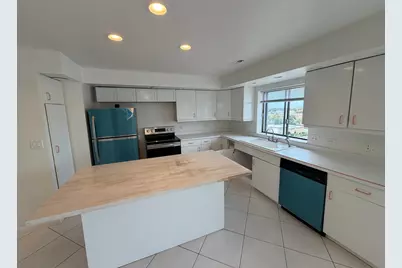 2310 N Harlem Avenue #804, Elmwood Park, IL 60707 - Photo 4