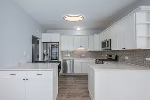 9670 Franklin Ave, Franklin Park, IL 60131 - Photo 2