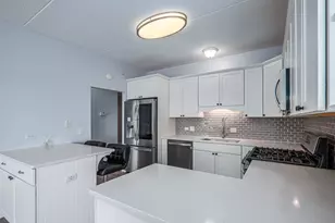 9670 Franklin Ave, Franklin Park, IL 60131 - Photo 6