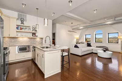 4234 S Ellis Avenue #4B, Chicago, IL 60653 - Photo 2