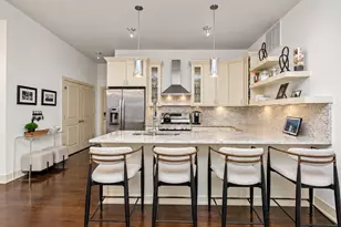 4234 S Ellis Ave, Chicago, IL 60653 - Photo 4
