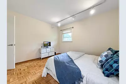 9 Greenwood Court S, Buffalo Grove, IL 60089 - Photo 12