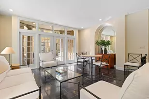 70 E Scott St, Chicago, IL 60610 - Photo 24