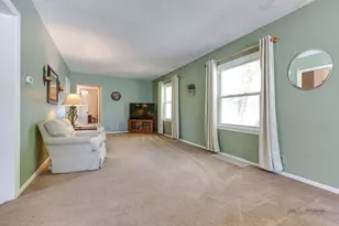 1518 Marquette Rd, Joliet, IL 60436 - Photo 8