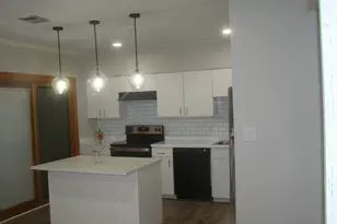 3334 Berwyn Ave, North Chicago, IL 60064 - Photo 6