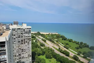 5415 N Sheridan Rd, Chicago, IL 60640 - Photo 2