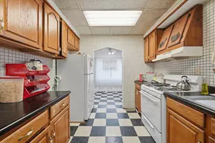 841 S Harvey Ave, Oak Park, IL 60304 - Photo 12