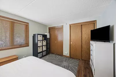 225 E Wing Street #201, Arlington Heights, IL 60004 - Photo 14